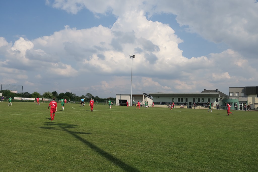 Schouweiler - Tricolore 0-3 Championnatsmätch Senior 1 08.05.2022 02.JPG