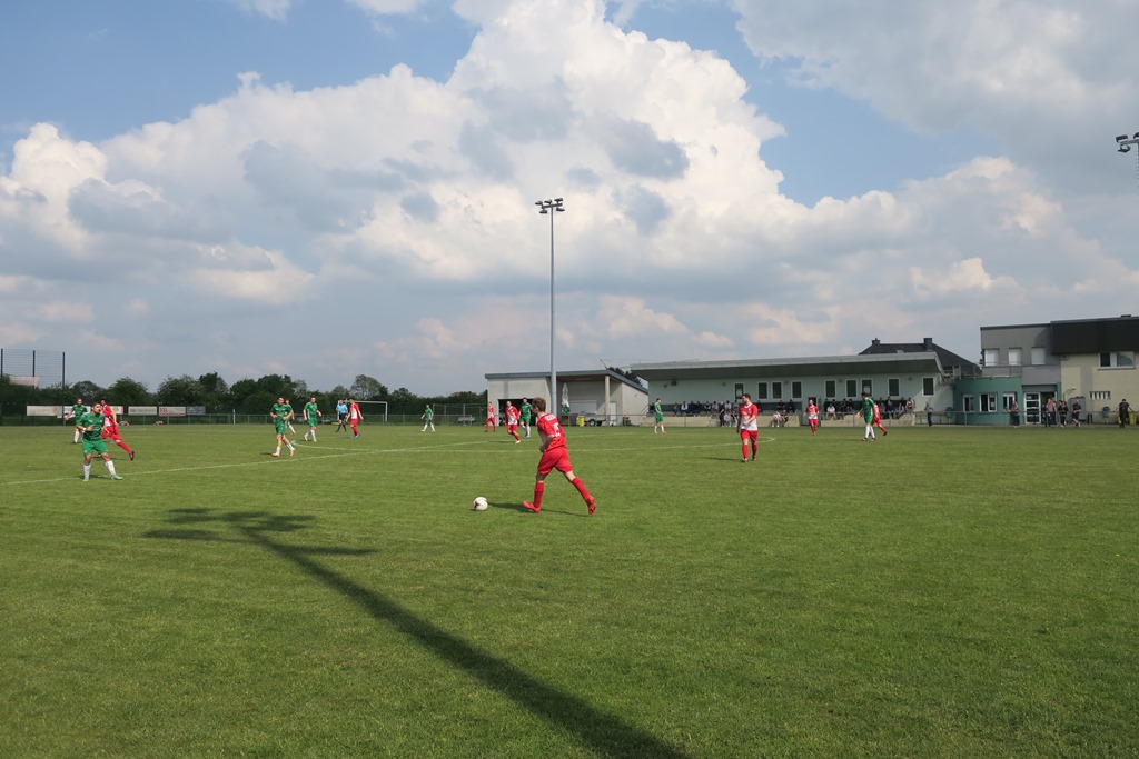 Schouweiler - Tricolore 0-3 Championnatsmätch Senior 1 08.05.2022 03.JPG